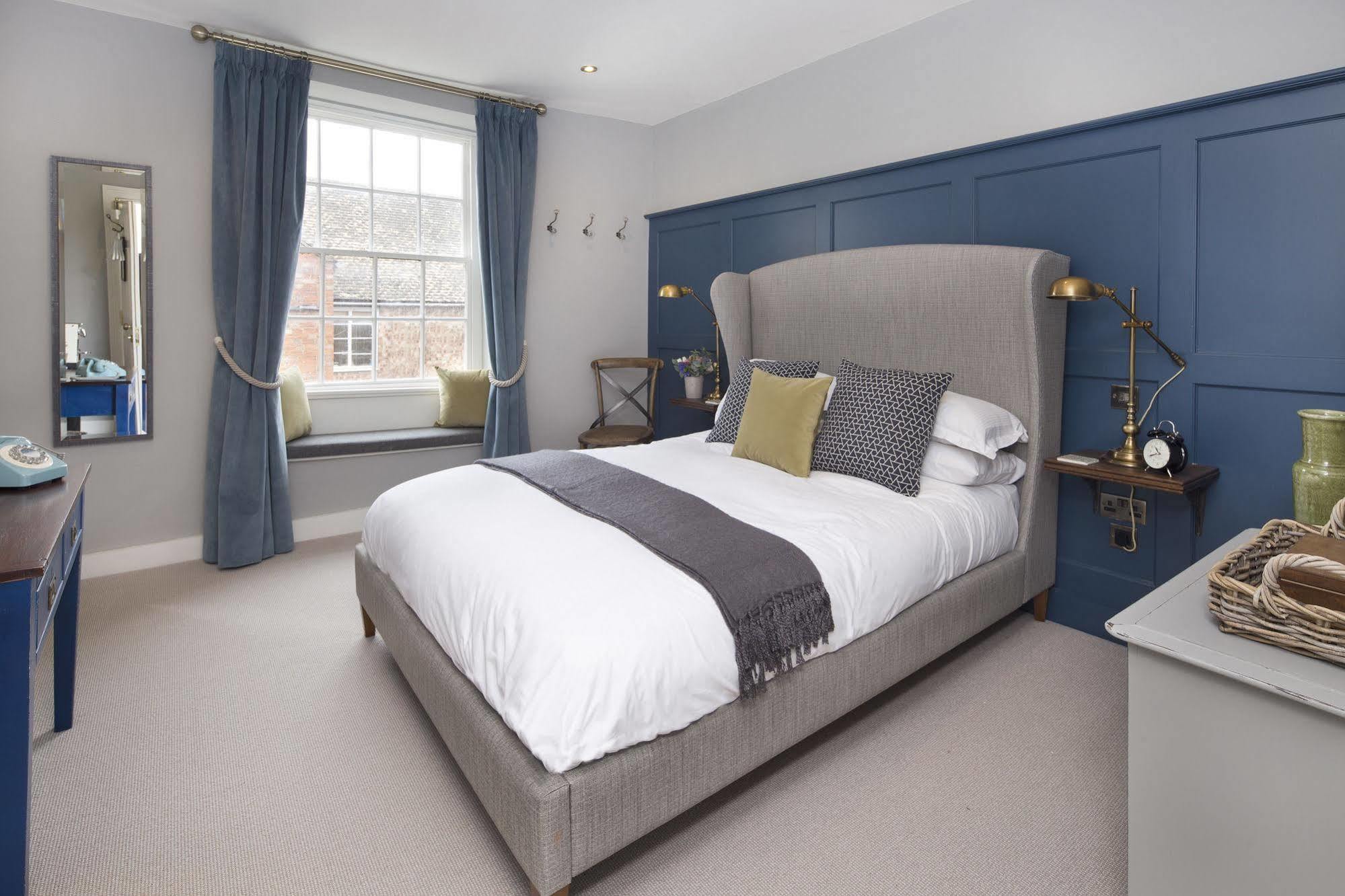 The George Townhouse Hotell Shipston-on-Stour Exteriör bild